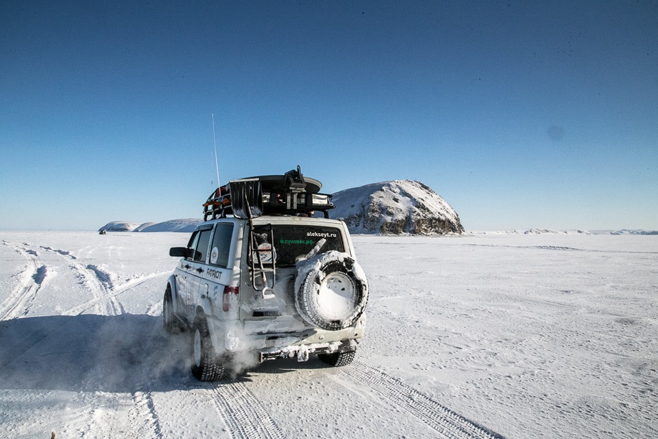 Автомобильная экспедиция. Арктические автомобильные экспедиции. Цвет авто для Арктики. Автомобиль Арктика фото.