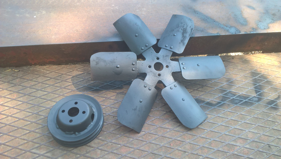 День 5. Демонтаж водяного насоса и его вскрытие — ГАЗ 21, 2,5 л, 1962 ...