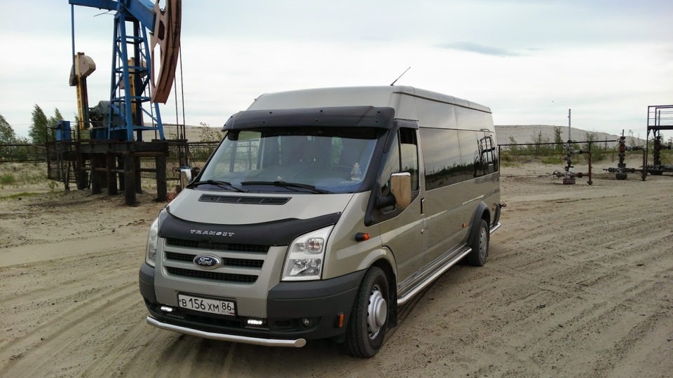 Дым из маслозаливной горловины — Ford Transit (7G), 2,4 л, 2011 года ...