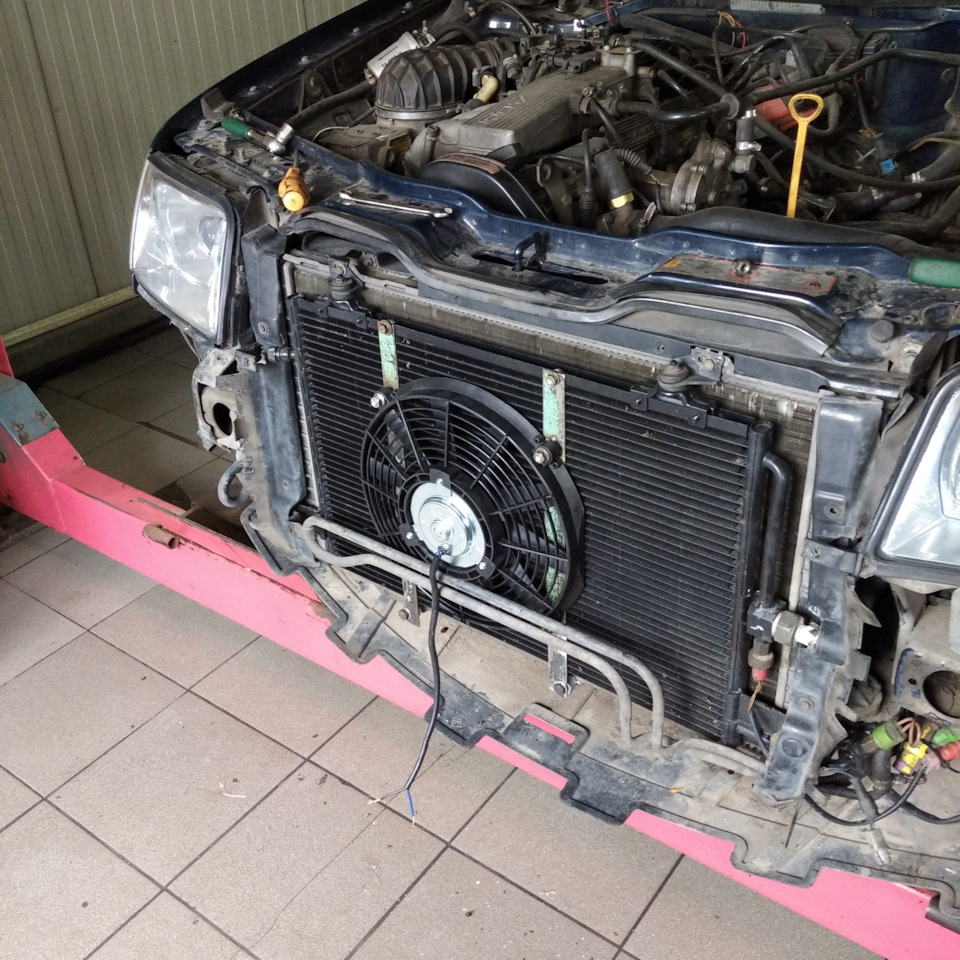 Электровентилятор вместо Вискомуфты — Audi 100 (C4), 2,3 л, 1993 года ...