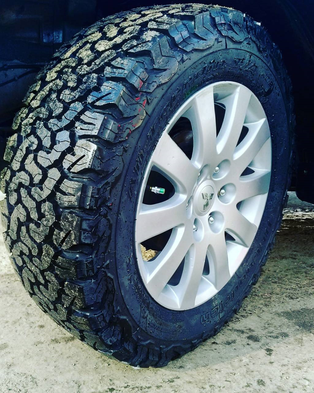 265 60 r18. BFGOODRICH 265/60 r18. Гудрич АТ 265/60/18. Goodrich 265/60r18. BFGOODRICH all Terrain 265/60 r18.