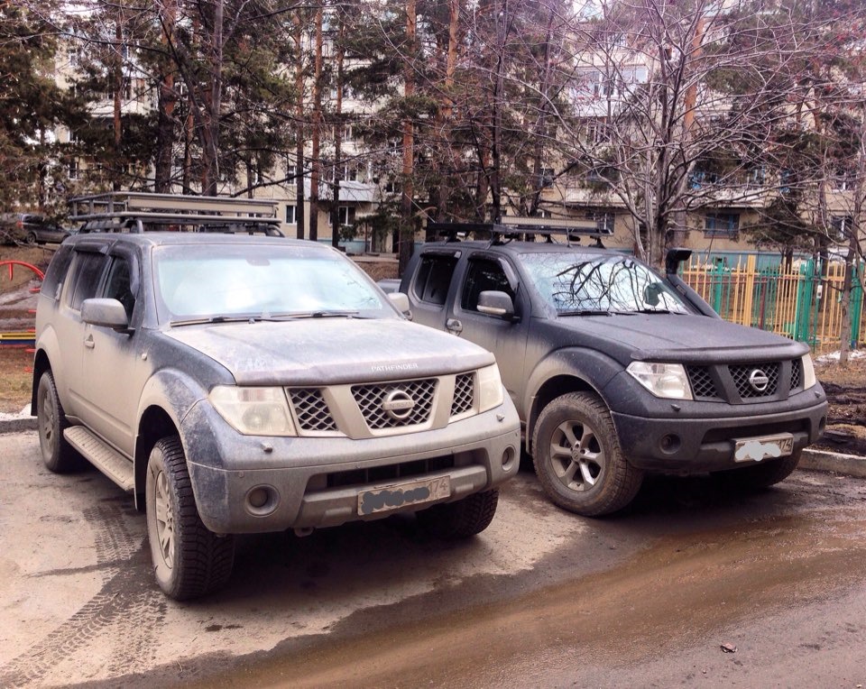 Nissan Pathfinder r51 в снегу