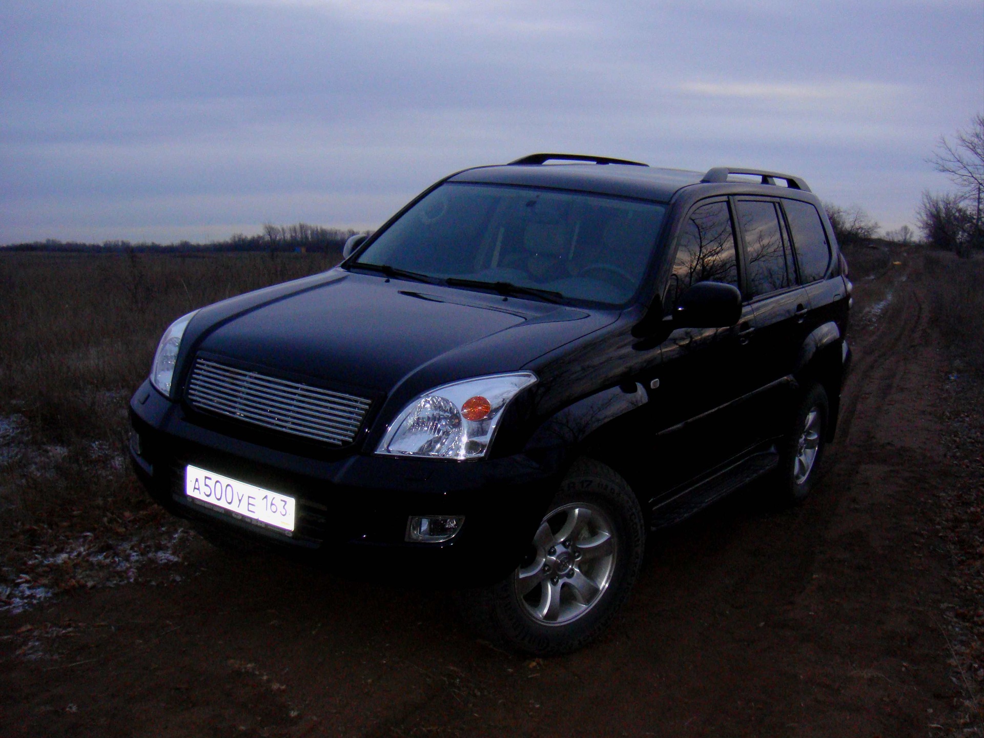 Polishing from 131209  skis  - Toyota Land Cruiser Prado 40L 2006