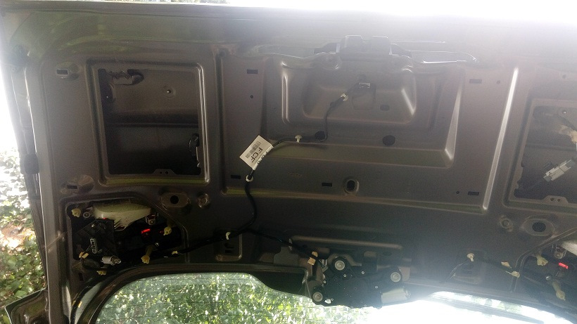 Делал против солнца., так что местами не очень наглядно — Ford Galaxy (Mk III)