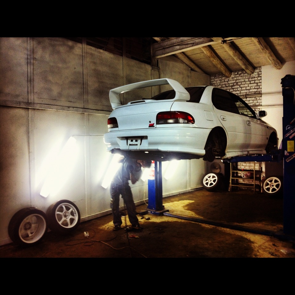 Фото в бортжурнале Subaru Impreza WRX STI (GC)