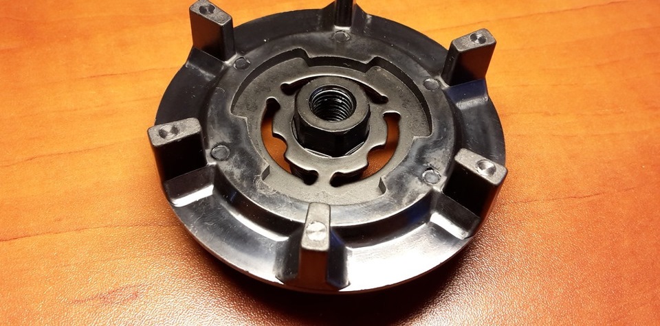 Продам срывную муфту компрессора кондиционера — Opel Corsa D, 1,4 л ...