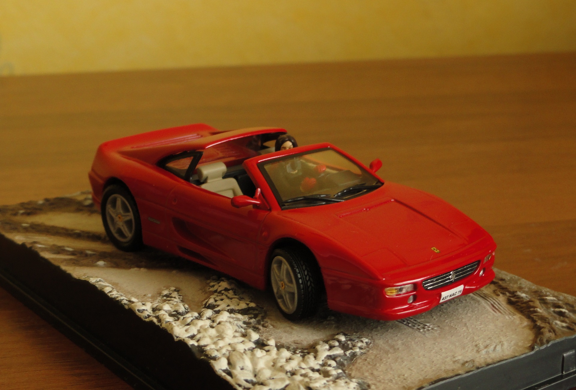 Ferrari F355 GTS 