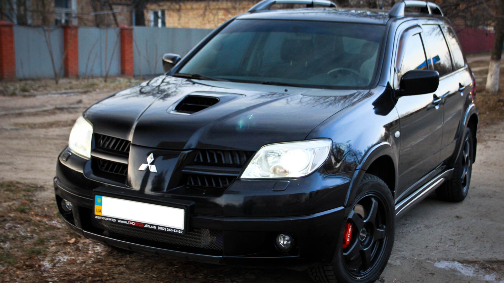 Аутлендер 1. Mitsubishi Outlander Turbo 2006. Митсубиси Аутлендер 2006 черный. Mitsubishi Outlander 1 черный Turbo. Mitsubishi Outlander 2.0 2005.