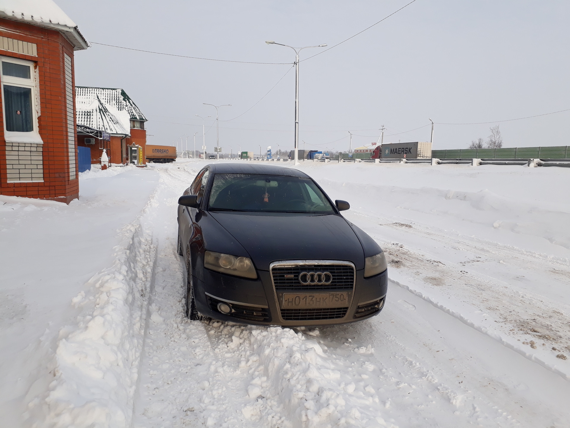 Что за ерунда с габаритами? — Audi A6 (C6), 2,4 л, 2005 года | электроника  | DRIVE2