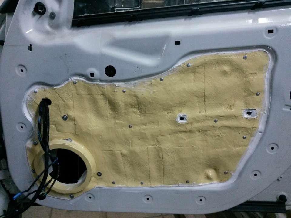 Автозвук, часть четвёртая : установка и изготовление подиума под НЧ ...