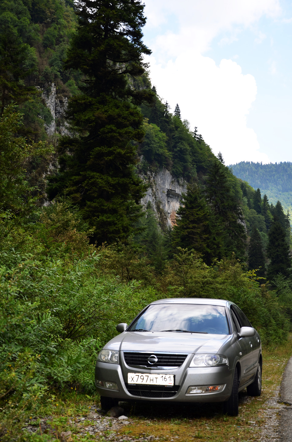 Абхазия, Рица — Nissan Almera Classic (B10), 1,6 л, 2008 года | путешествие  | DRIVE2