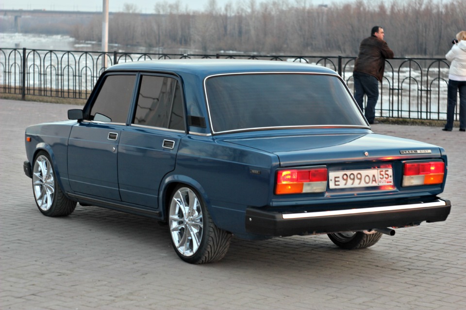 На ваз 2107 поставил. Lada 2107 2023. Машина 2107 и 2106. ВАЗ 2107 номер 84. ВАЗ 2107 авто тайм.