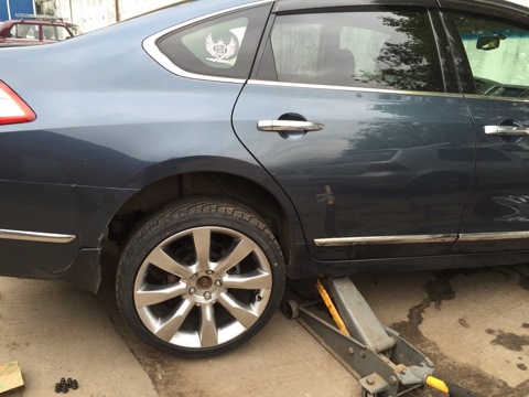 Ниссан теана j32 на колёсах от инфинити r18. Разболтовка на теана j32. Nissan teana 2009. Teana разболтовка. Литье ниссан теана r17.