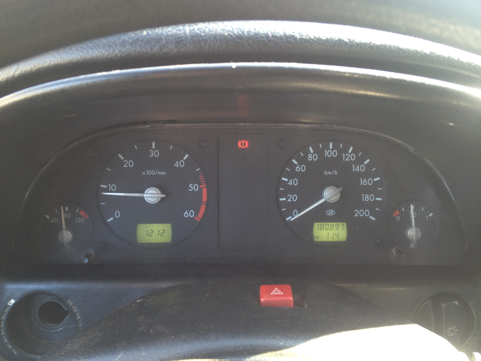 Дневные фото приборки Уаз Патриот на Волге — ГАЗ 31105, 2,3 л, 2004 ...