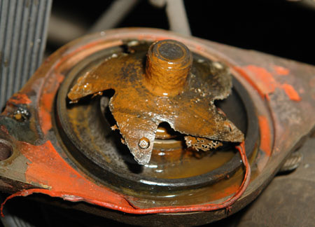 кавитация помпы — BMW 5 series (E39)