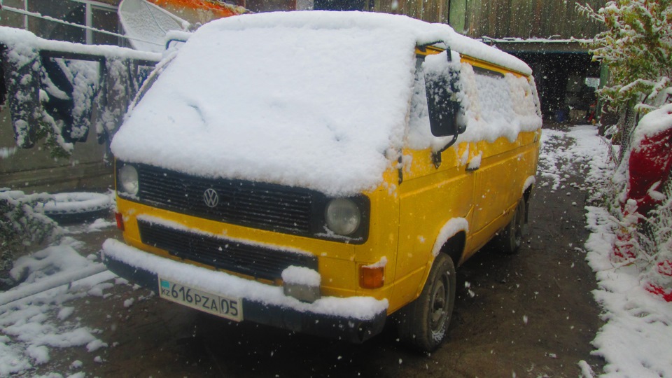 Volkswagen Transporter полу-бус)))