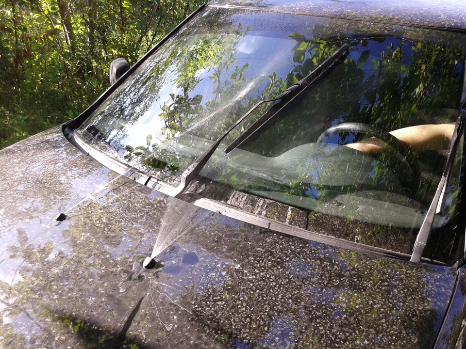 Форсунка омывателя 30655605 Не оригинал. — Lada Приора седан, 1,6 л ...