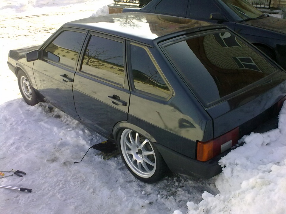 Жизнь девятки. Лада 2109 r17. ВАЗ 2109 r17. R17 Lada 2109. Диски ВАЗ 2109 катки.