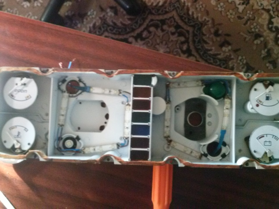 Подсветка приборной панели ВАЗ 2107 — Lada 2107, 1,5 л, 1995 года ...