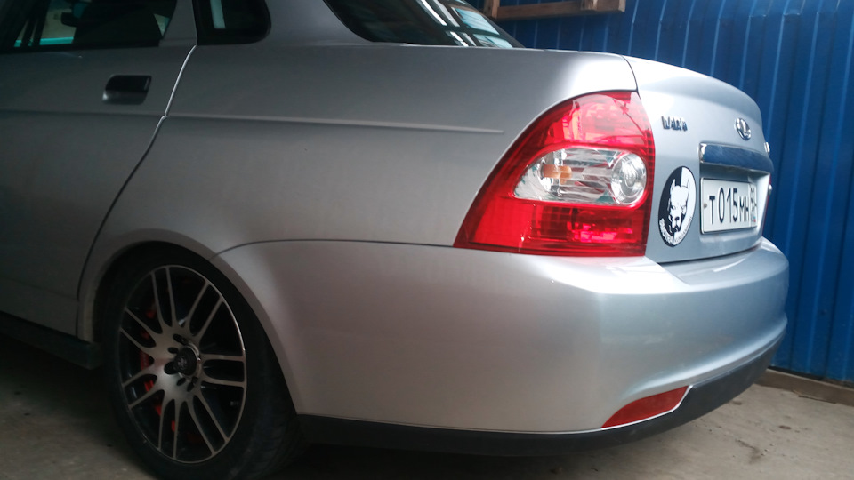 Lada Приора Седан SiLvErY