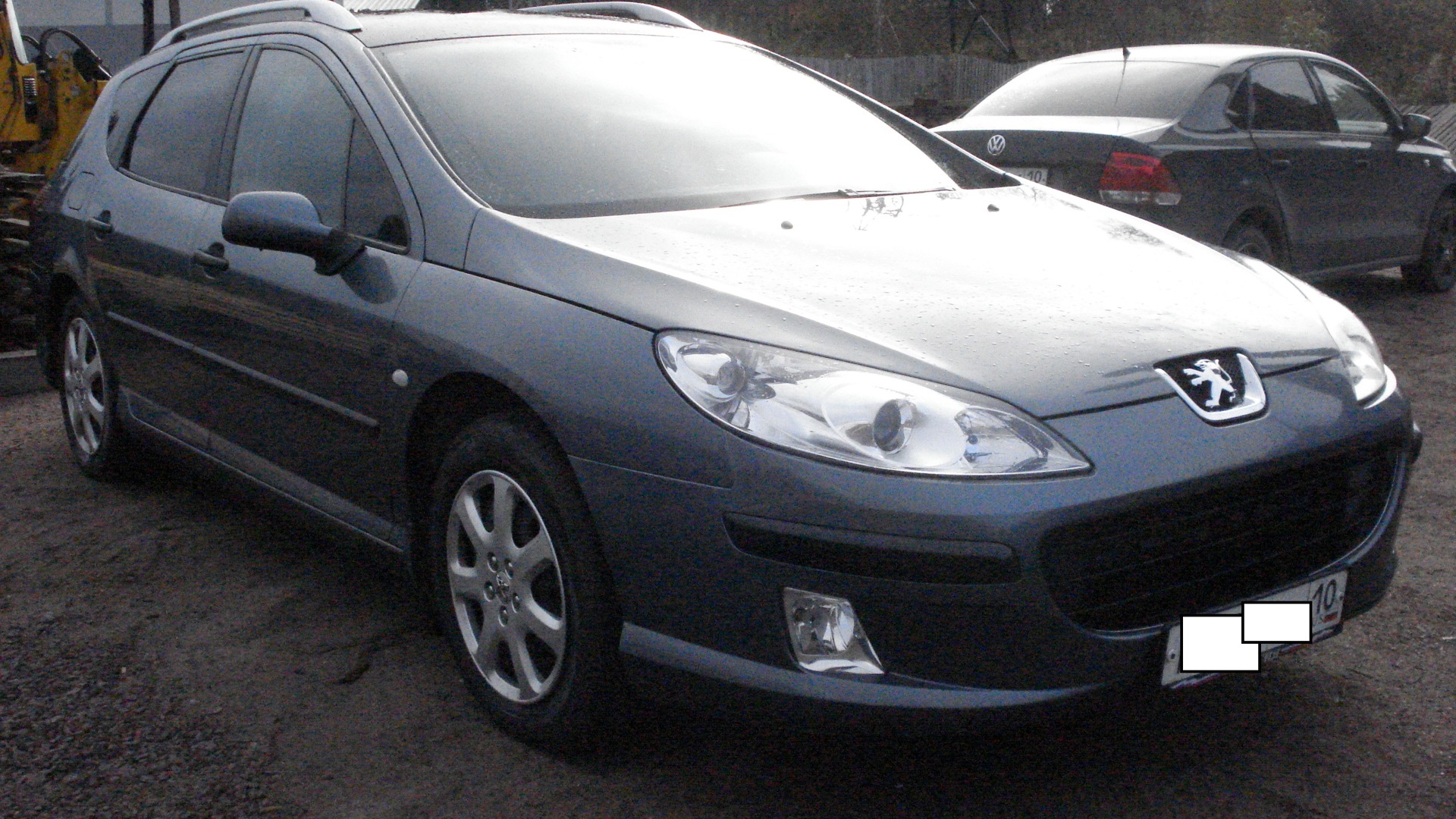 Пежо 407 задние двери. Ветровики Пежо 407 SW. Пежо 407 98 года. Peugeot 407 SW Green. Пежо 407 на проставках.