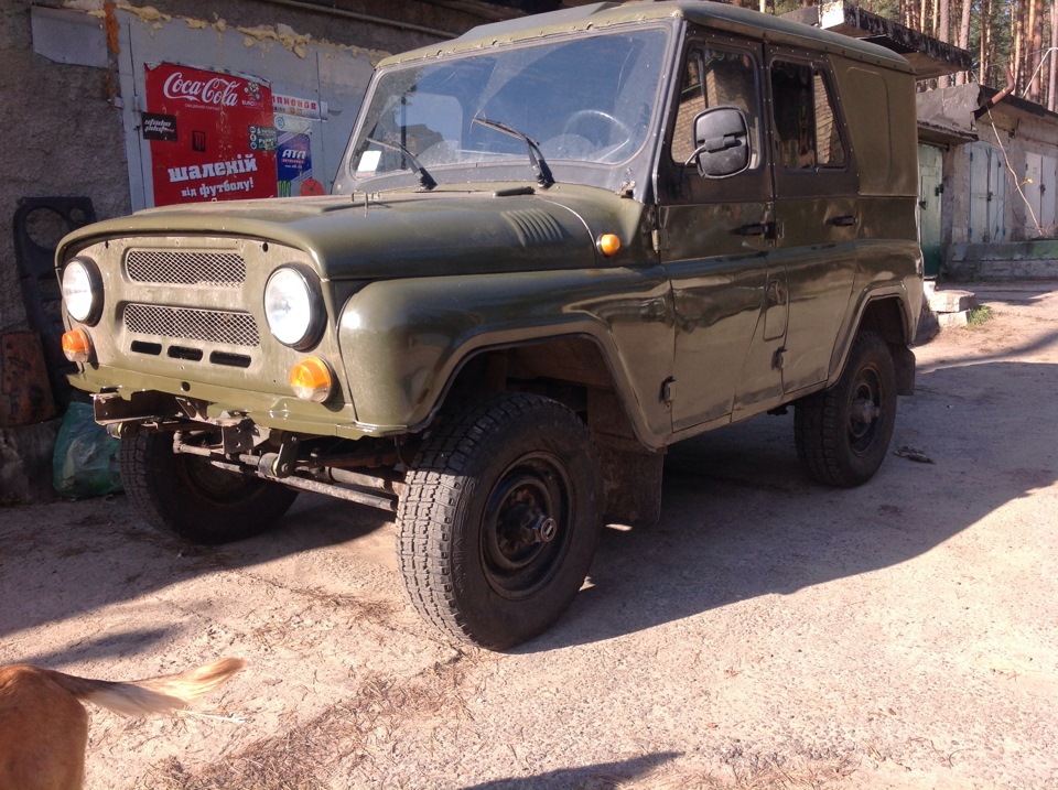 Какие диски на уаз 469. Резина р15 на уаз 469. Диски уаз 469 31514. Какие диски на уаз 469. Какие диски на уаз 469.