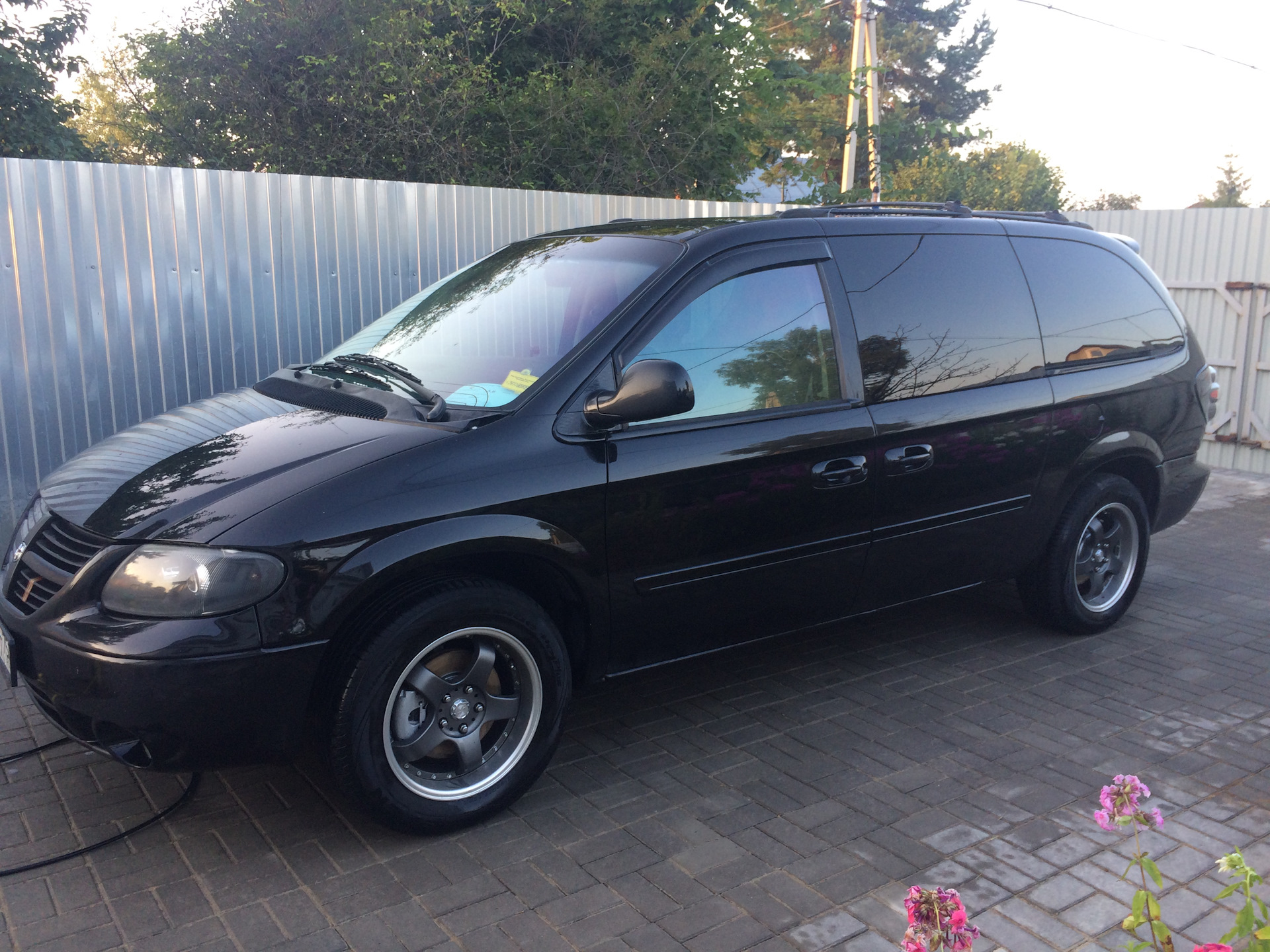 Dodge Grand Caravan 2004 Tuning