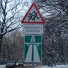 Вентиляторы от нивы на патриот. 59be9e2s 100. Вентиляторы от нивы на патриот фото. Вентиляторы от нивы на патриот-59be9e2s 100. картинка Вентиляторы от нивы на патриот. картинка 59be9e2s 100. Эта тема стара как мир и пережёвывалась на многих форумах. Были разные споры по поводу радиатора от Нивы, мол его размера не будет хватать и так далее. Но в итоге всё оказалось очень даже хорошо.А с чего всё началось? А началось всё с того, что мой патриот жутко грелся летом и совсем не скидывал температуру ( она всегда была в районе 105 градусов), вентилятор работал постоянно. Было перепробовано всё, начиная от замены патрубков заканчивая помпой и самим радиатором. Ничего не помогало. И я решился на крайние меры. Посмотрел на опыт других людей и решил установить сие чудо себе. Был куплен радиатор от Шеви + родная спарка вентиляторов. Пришлось повозиться с патрубками, подбирал методом тыка.Вот небольшой отчёт.Итак, каркас сделал из профиля 50х25 как и у многих других,