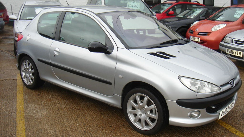 peugeot 206 silver