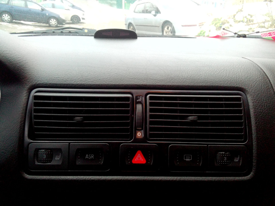 Емеля УК-2+Ремонт обивки сидений. — Volkswagen Golf Variant (Mk4), 1,9 ...