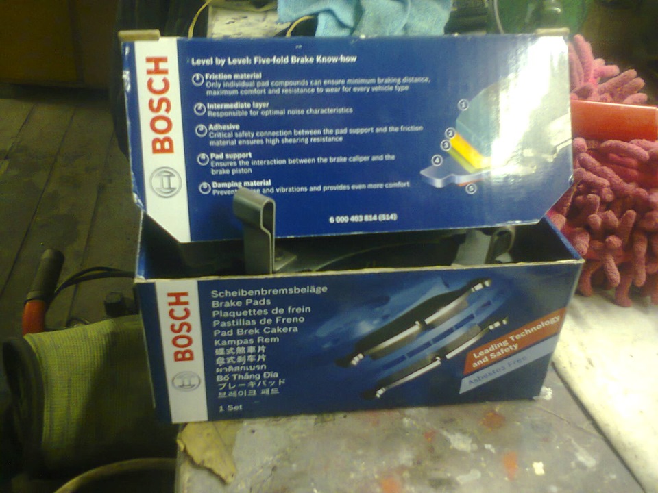 заменил передние колодки — Honda Stream (RN), 1,7 л, 2000 года ...