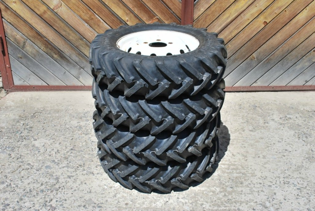 Р шина. Росава ф-325 210/80 r16. Шины тракторные r16 ф325. 210/80r16. Ф 325 резина на УАЗ.