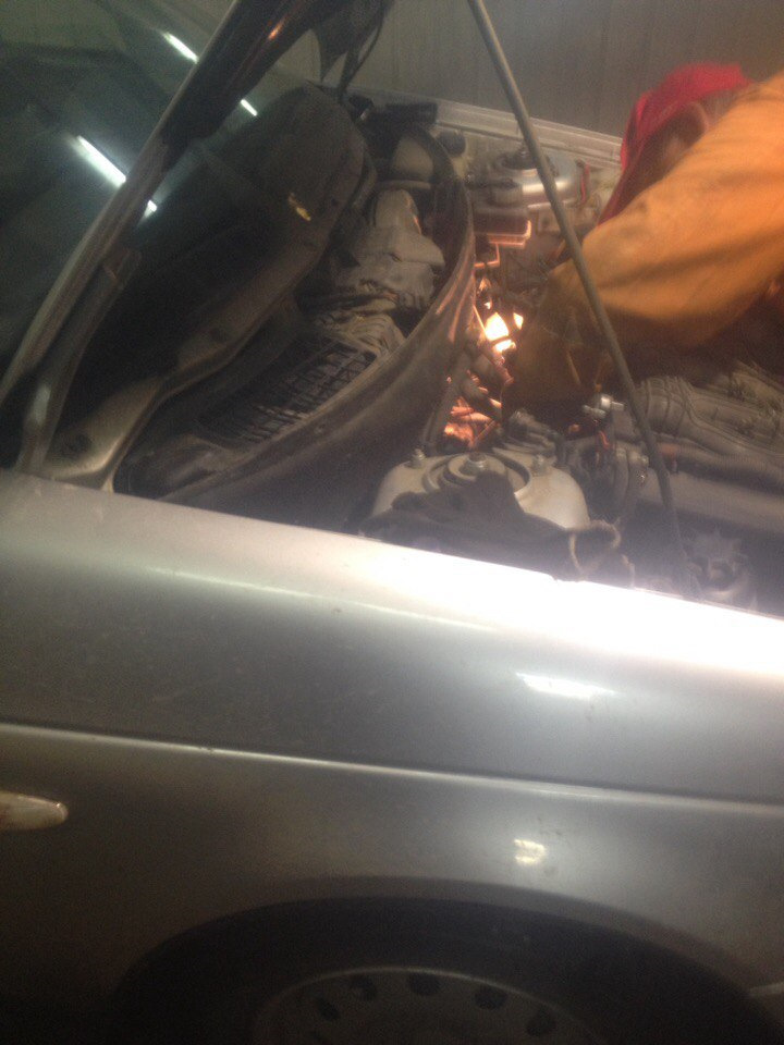 Радиатор печки и масло — Lada Приора седан, 1,6 л, 2008 года ...