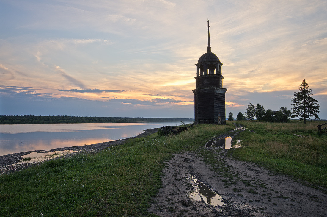 Пияла песня. Фотосессия в Онеге. Анда кирпичная Онега фото. Пияла сверху.