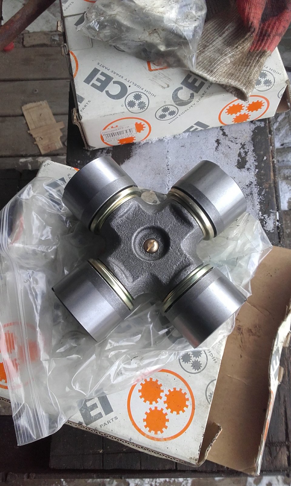 Замена крестовин. — MAN F 90, 9,9 л, 1993 года | своими руками | DRIVE2