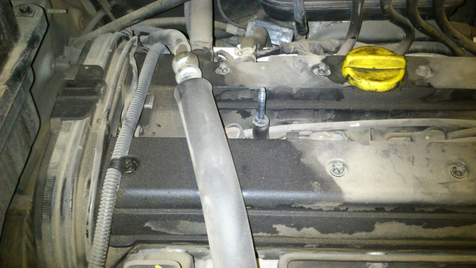 Подтеки масла на клапанной крышке — DRIVE2