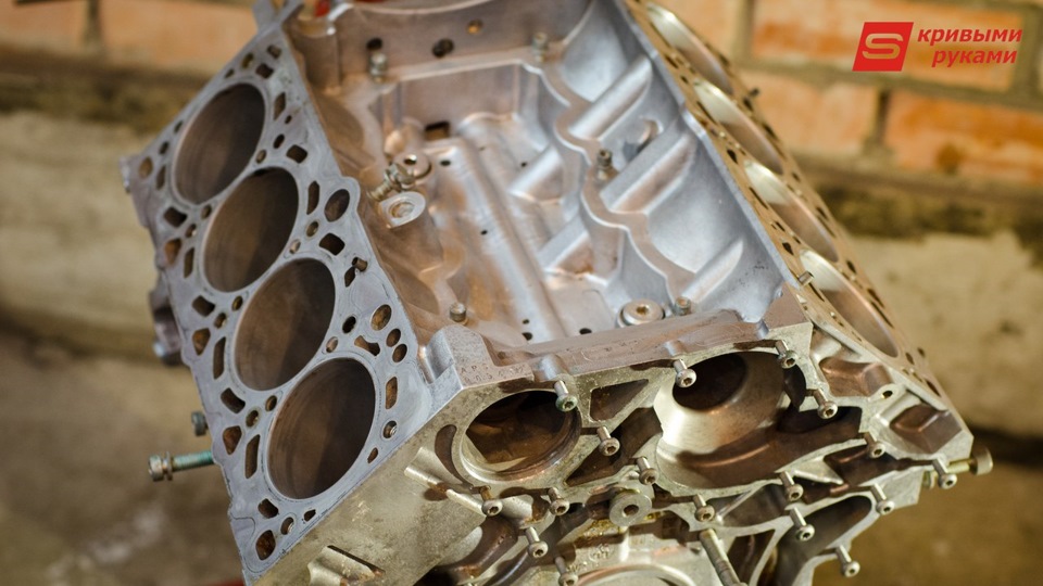 4 v6. V9x установка поршней. 2 v6 акпп. Двигатель магнум 5. 6 abc.