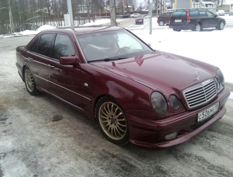 W210 лупарик