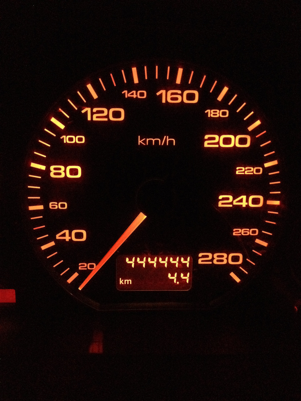 Красивый пробег. — Audi A6 (C4), 2,8 л., 1997 года | наблюдение | DRIVE2