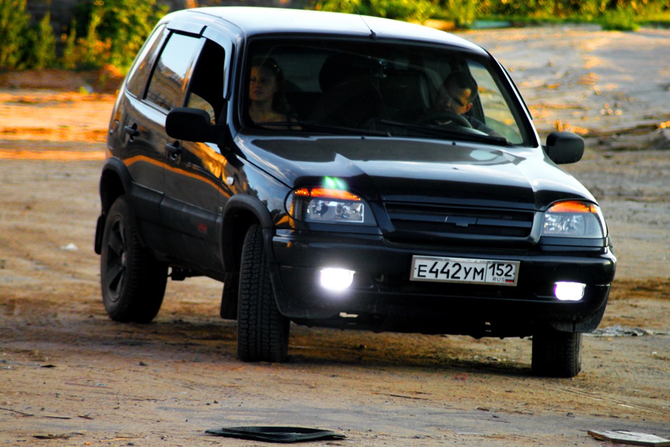 Chevrolet Niva опер