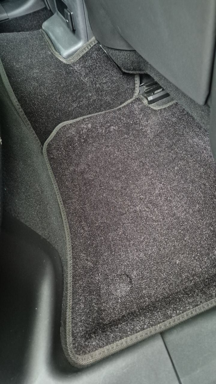 Фото в бортжурнале Land Rover Range Rover Velar