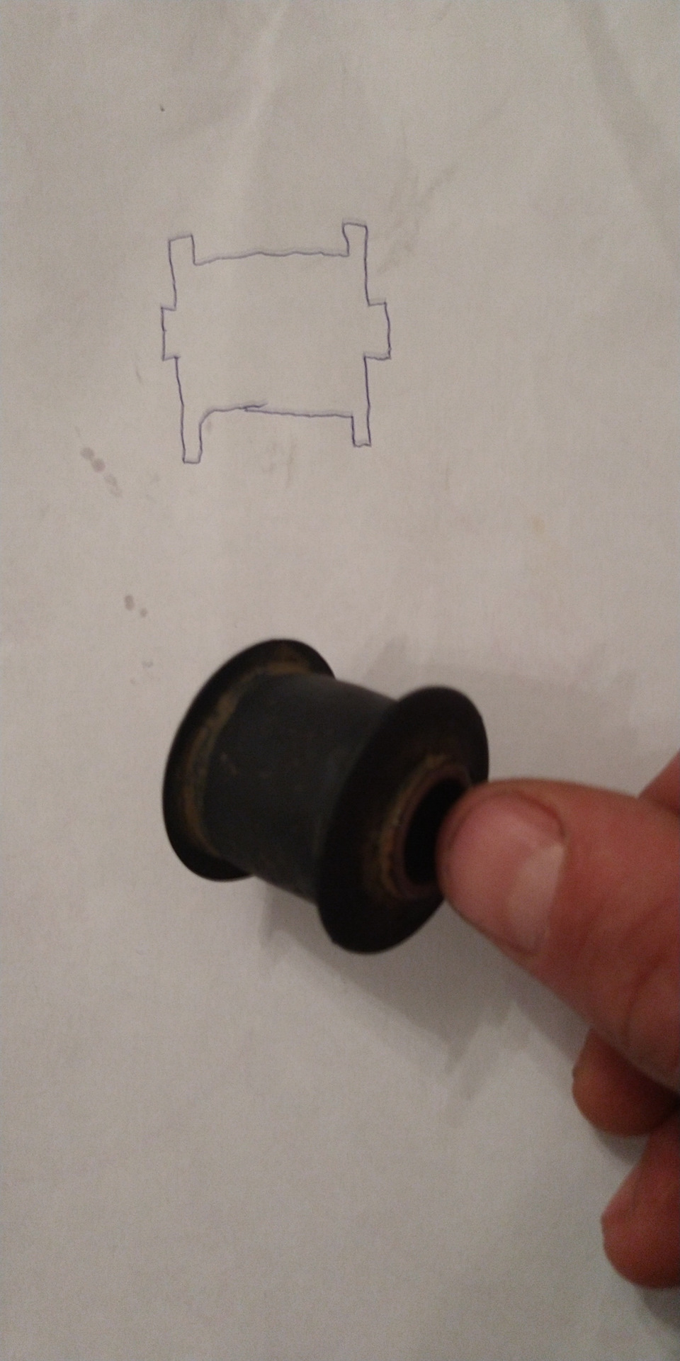 Кто менял сайлентблоки в задних амортизаторах нива Шевроле — DRIVE2