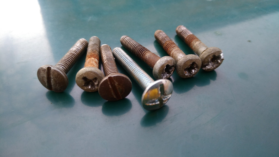 По мелочи #2. Новые болты и регулировка замков. — Lada 2101, 1,2 л ...