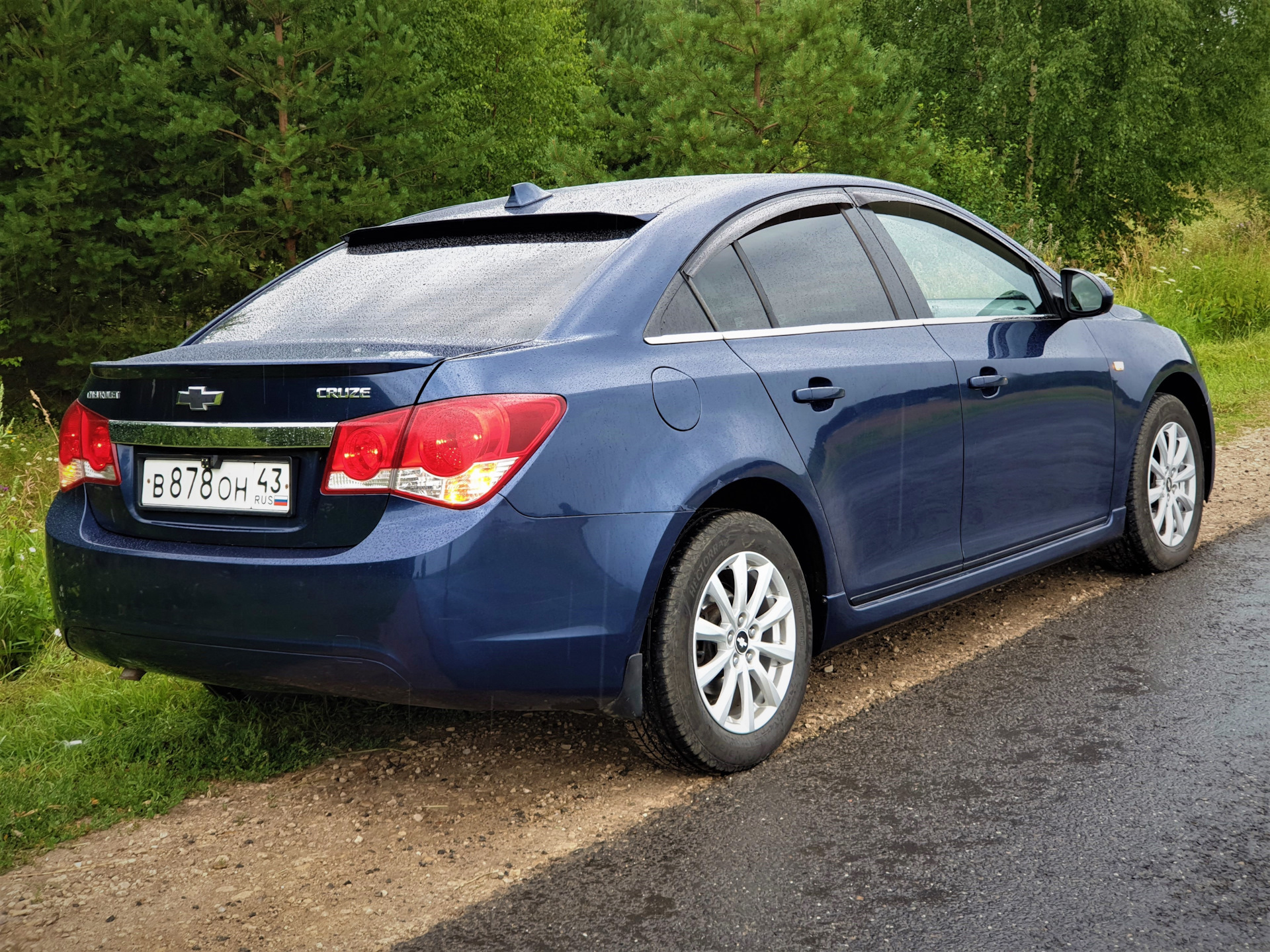 Chevrolet cruze аналог suzuki