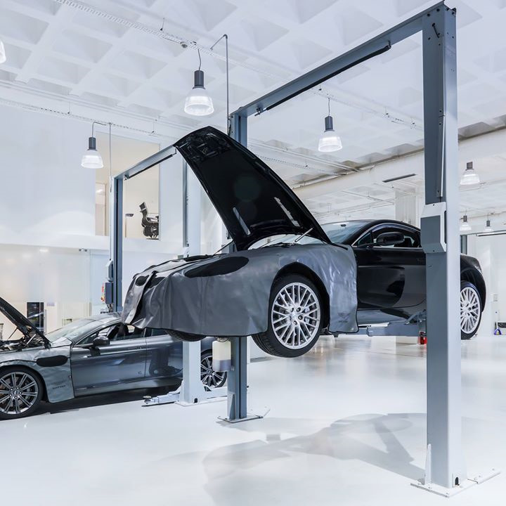 Db9 машина aston martin