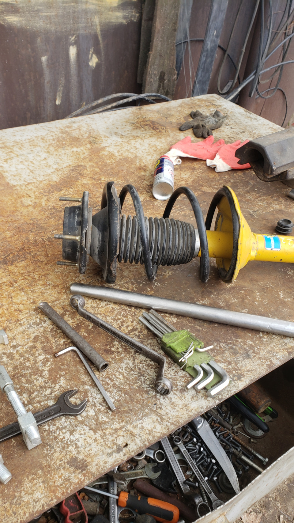 Амортизатор на операционном столе — Subaru Impreza (GD/GG)