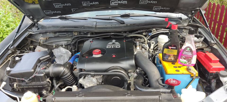 От чистого сердца — Mitsubishi L200 (4G), 2,5 л, 2011 года | мойка | DRIVE2