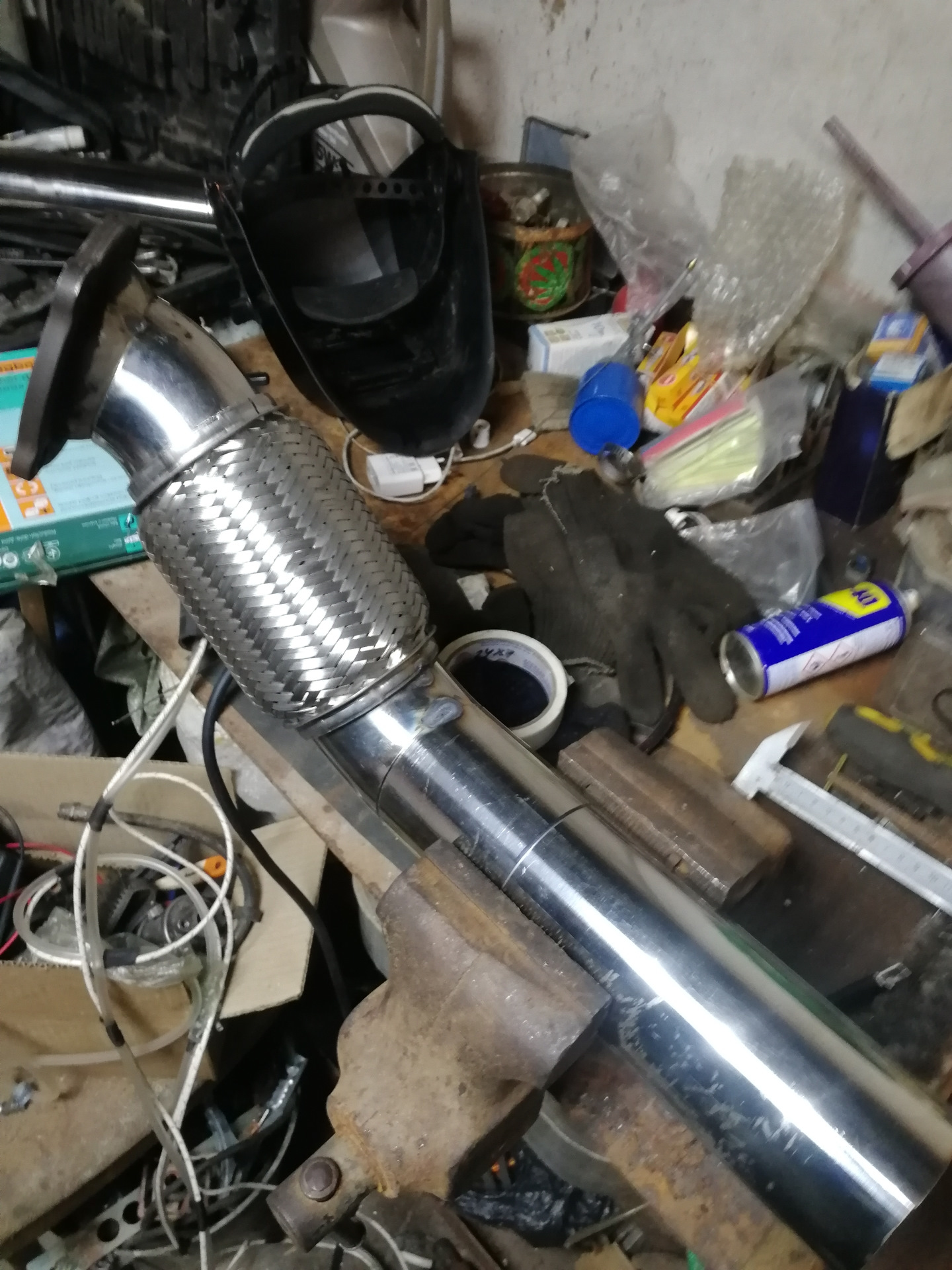 Даунпайп своими руками — Volkswagen Golf Mk4, 1,4 л, 2000 года | тюнинг ...