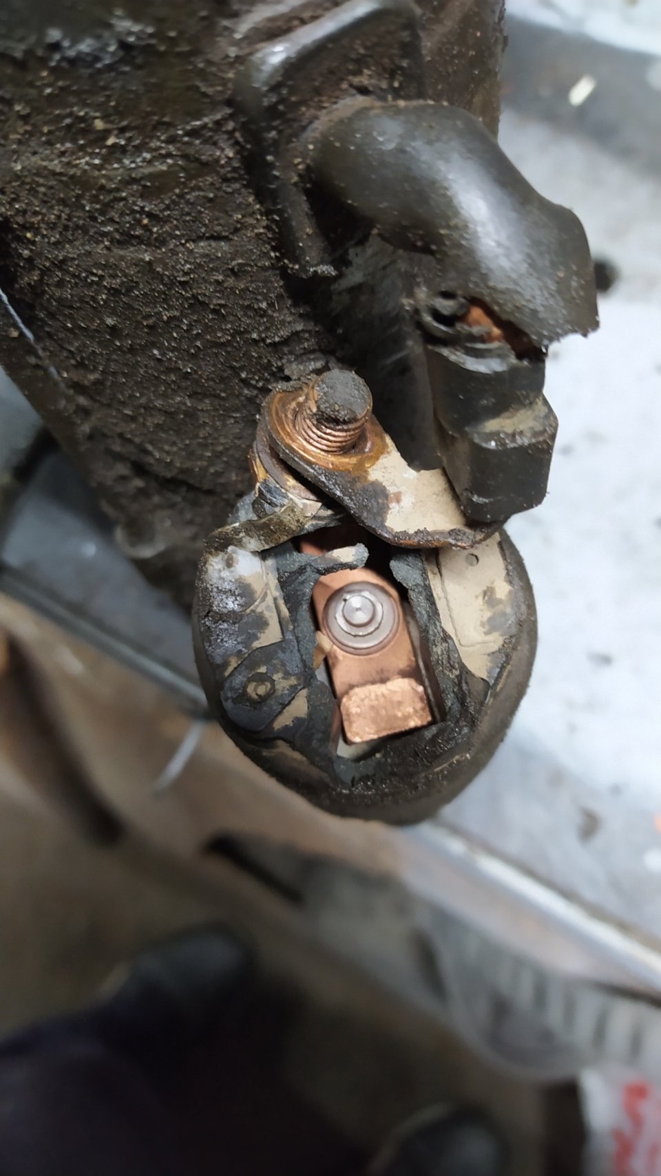 Аналог втягивающего реле стартера. Нашёл! — Land Rover Discovery III, 2 ...