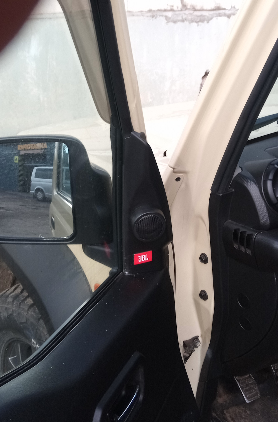 Фото в бортжурнале Suzuki Jimny (4G)